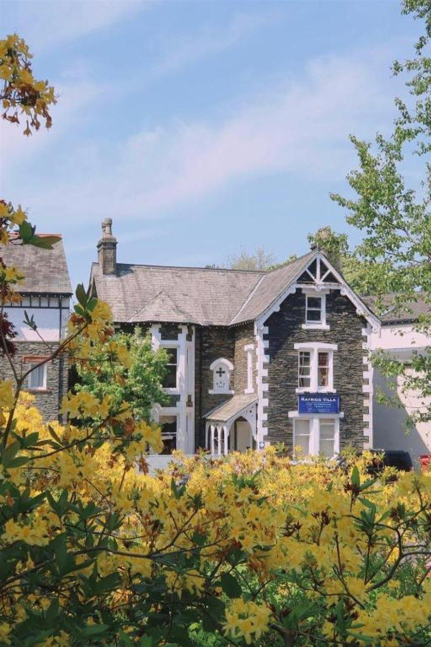 Rayrigg Villa At Windermere Exterior photo